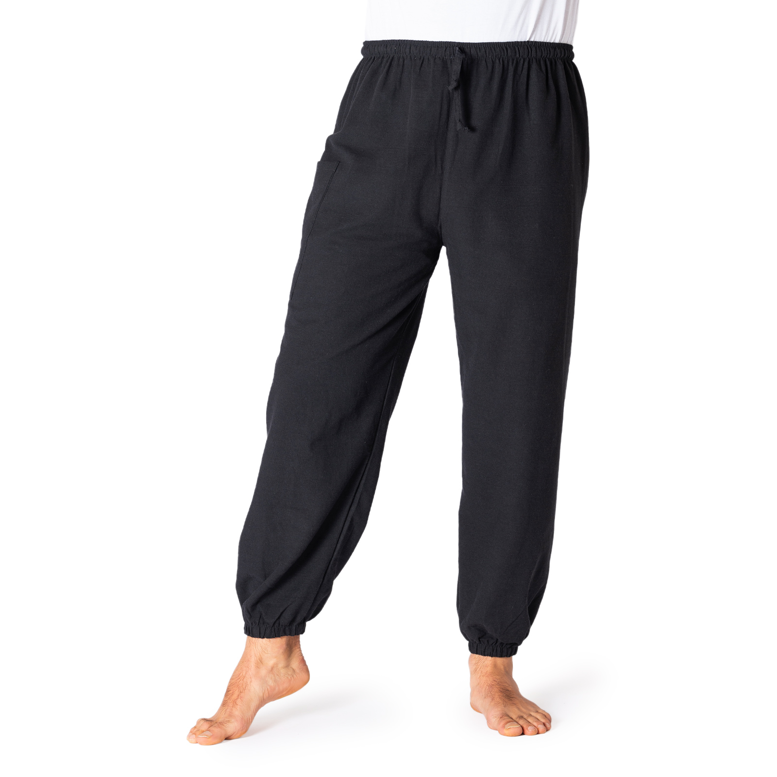 Loungehose einfarbig in schwarz von vorne
